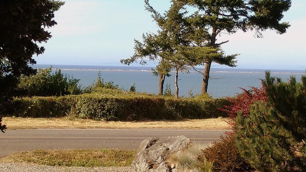 Greenhouse Inn By The Bay Sequim Exterior photo